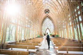 Glass Chapel Mildred B Cooper Memorial Chapel Bella Vista Arkansas Bride Northwest Unique Wedding Locations Chapel Wedding Northwest Arkansas Weddings