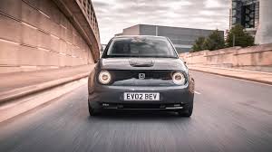 the 2020 honda e is one adorable ev page 16 roadshow in 2020 honda roadshow nissan leaf