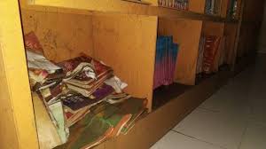 Mau tahu solusi pertanyaan tebak gambar? Perpustakaan Terendam Banjir Ribuan Buku Di Sdn Pejagalan 05 Pagi Rusak Tribun Jakarta