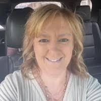 Beth Sundberg's Instagram, Twitter & Facebook