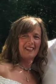 Vickie Crum's Instagram, Twitter & Facebook