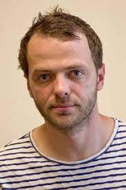 Je mladším bratrem českého herce a dabéra jiřího langmajera. Lukas Langmajer Zivotopis Osobnosti Cz