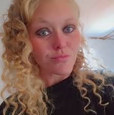 Who can fix my air conditioning unit in Warwick?