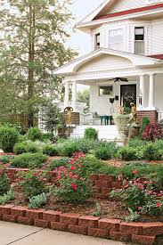 Instagram / briggsfreeman the ranch home is a style of architecture that originated in america in the early 20th century. 20 Secrets To Landscape Success Midwest Living