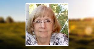 Kerry Moser's Instagram, Twitter & Facebook