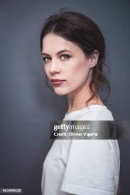 3,212 Paula Beer Photos & High Res Pictures