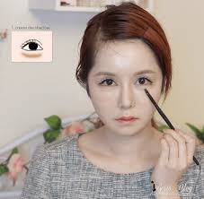 Hasil gambar untuk menghilangkan kantung mata dengan eyeshadow