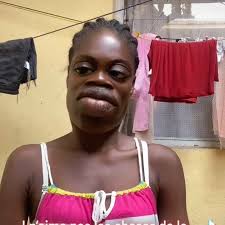 Titi Layo (@bs.titi)