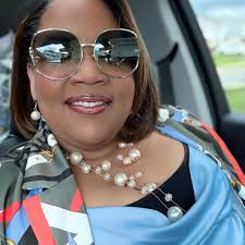 Thank y'all for showing up @target and supporting me today!!!!! ❤️🙌🏾😭  Thank you!!!!!! Please keep posting and sharing the JOY!!! Love y'all!!!  #targettabcollab #tabithabrown