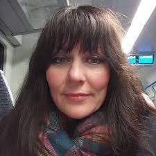 Emma Donaldson (@EJBinley)