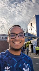 Great surprise in the park today. Congrats to both of them. 👍❤👏👏👏