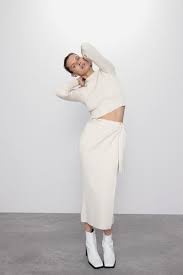 Knitted skirts for day and night. Imagen 1 De Falda Punto Lazo De Zara Knit Skirt Zara Knitwear Knitwear
