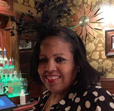 Raven Woods (@emailraven)