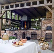 Coole Einrichtungs Und Gestaltungsideen Zum Thema Outdoor Kuche Erfahren Sie Hier Wie Sie Ihren Garten In Einen Outdoor Kitchen Island Outdoor Spaces Patio