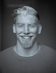 Scott Poulsen's Instagram, Twitter & Facebook