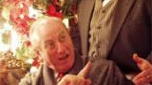 Bravo, Caruso!' cuts through smoke in singer's life