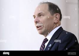 Bob mcdonald hi-res stock photography and images