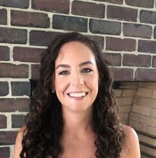 Adele Henderson's Instagram, Twitter & Facebook