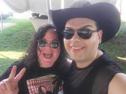 Had to share this, priceless. Theres really no need for words , watch for  yourselves and enjoy y'all