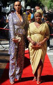 Phumzile van damme (born 20 july 1983) is a south african politician and member of the parliament of south africa representing south africa's official opposition, the democratic alliance. Who Is Qiniso Van Damme Parents Sowetan Live On Twitter Qiniso And Phumzile Van Damme Sona2019 Ê'É' Klod Kamij FÊÉ' Swa VÉ' VaÊÉ' BÉ›ÊÉ¡