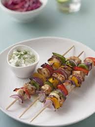 Recette Brochettes De Poulet Au Miel Au Barbecue Brochettes De Poulet Au Miel Brochette Poulet Poulet Au Miel