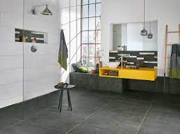 Ein bad in betonoptik wirkt modern und ist pflegeleicht. Der Loft Stil Furs Bad Mit Fliesen In Beton Oder Zementlook