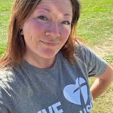 One educator to four children: pros and cons?