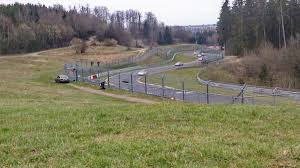 Tanpa disadari, perilaku melanggar aturan lalu lintas tersebut adalah tindakan yang kurang menyenangkan bagi pengguna jalan raya lain. Adac Total 24h Rennen Nurburgring 24hnbr Twitter