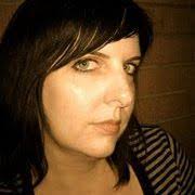 Laura Collette's Instagram, Twitter & Facebook