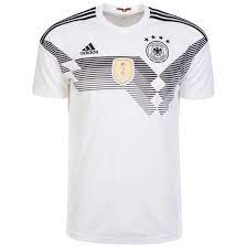 Wir haben offizielle deutschland trikots, dfb auswärtstrikot 2021 und shirts für alle fans. Adidas Performance Dfb Trikot Home Wm 2018 Herren Bei Outfitter