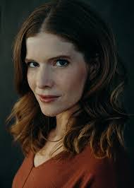 Cait Collins's Instagram, Twitter & Facebook