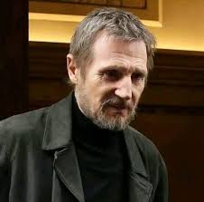 Liam Neeson Official
