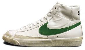 Nike Blazer Mid 77 Vintage Habanero Red Sail White Nike Blazer Mid 77 Sneakers Men Fashion Hype Shoes Classic Sneakers