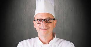 Step right up and meet the Jetts!