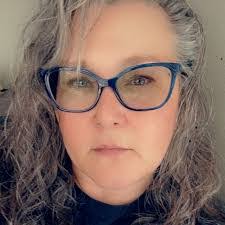 Rebecca Scarbrough's Instagram, Twitter & Facebook