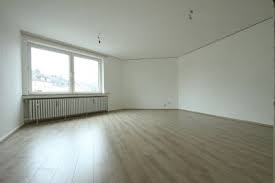Einmal zur wohnung 59 qm, daneben der eingang zum dachboden 40 qm. 4 Zimmer Wohnung Zu Vermieten 44866 Bochum Wattenscheid Querstr 29 Mapio Net