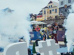 Christoph strasser, 17h 30min (2020). Race Around Niederosterreich Christoph Strasser Wird Ultra Meister Radsport News Com