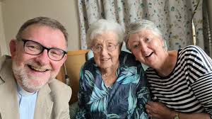 Lovely morning visit with Zena Skuce and her daughter June Buckley this  morning. Zena celebrates her 100th birthday today. On behalf of everyone in  the Kinsale Union I wish her a very