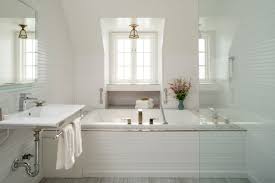 The best plunger to use for a toilet is a flange plunger, which has an extended piece of rubber sticking out of the middle. The 4 Best Toilet Plungers