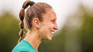 Cindy Wichmann's Instagram, Twitter & Facebook