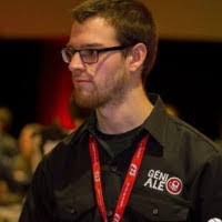 Tom Robichaud's Instagram, Twitter & Facebook