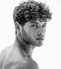 Maybe you would like to learn more about one of these? 10 Idees De Style Coiffures Pour Homme Frise Coiffure Homme Boucle Coiffure Homme Frise