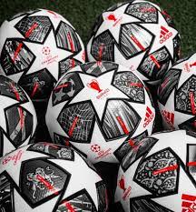 İstanbul'un fethinin yıldönümünde 2021 şampiyonlar ligi finali oynanacak. Uefa Dan Sampiyonlar Ligi Finaline Ozel Top