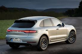 Get kbb fair purchase price, msrp, and dealer invoice price for the 2020 porsche macan s. 2020 Porsche Macan Turbo Review Trims Specs Price New Interior Features Exterior Design And Specifications Carbuzz