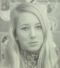 Marylin introduces Kelly Stubbs in the fall of 1983 Season 4