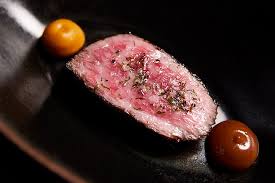 For the japanese a5 wagyu, plan to serve about one to two ounces of meat per person. How To Choose And Cook Wagyu Beef