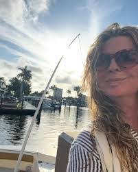 Lydia Bergeron's Instagram, Twitter & Facebook