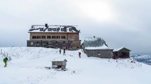 Bij ons vindt u accommodatie voor een budgetvakantie. Winterwanderung Zum Rotwandhaus Auf Den Berg De