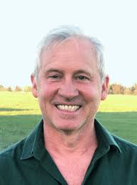 Bruce Mentzer's Instagram, Twitter & Facebook