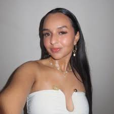 🥤🍫 HAPPY CHOCOLATE MILKSHAKE DAY! 🍫🥤 Are we even surprised Chocolate  Milkshakes have a day named after them? 🤤 We love our Chocolate Milkshakes  THAT much that we have a few! Which